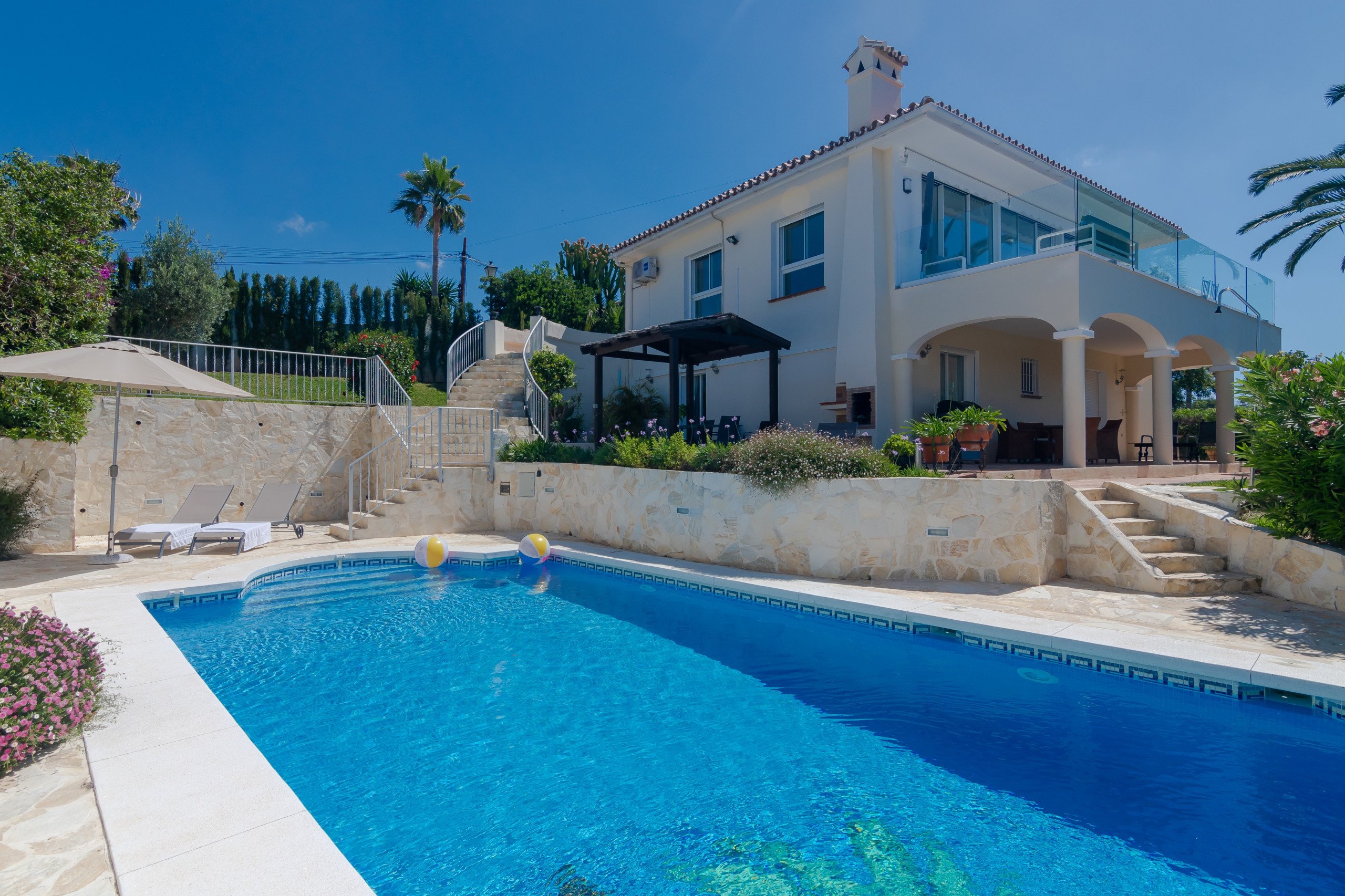 Fantastic Views Mediteranean Villa in Elviria